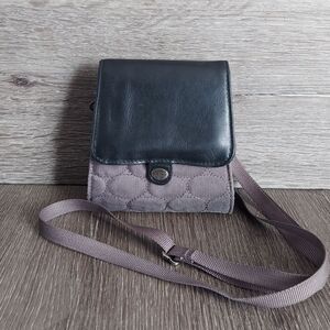 Mosey Gray & Black Leather Travel Compact on the Go Crossbody Purse